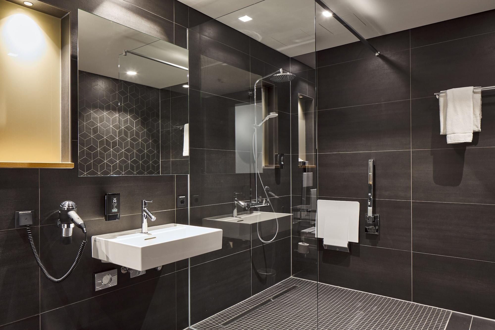 Equipamiento de Habitación Hotel im LESKANpark