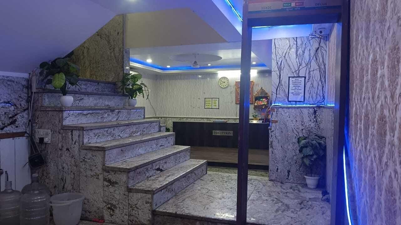 Varios Hotel Royal Mahal