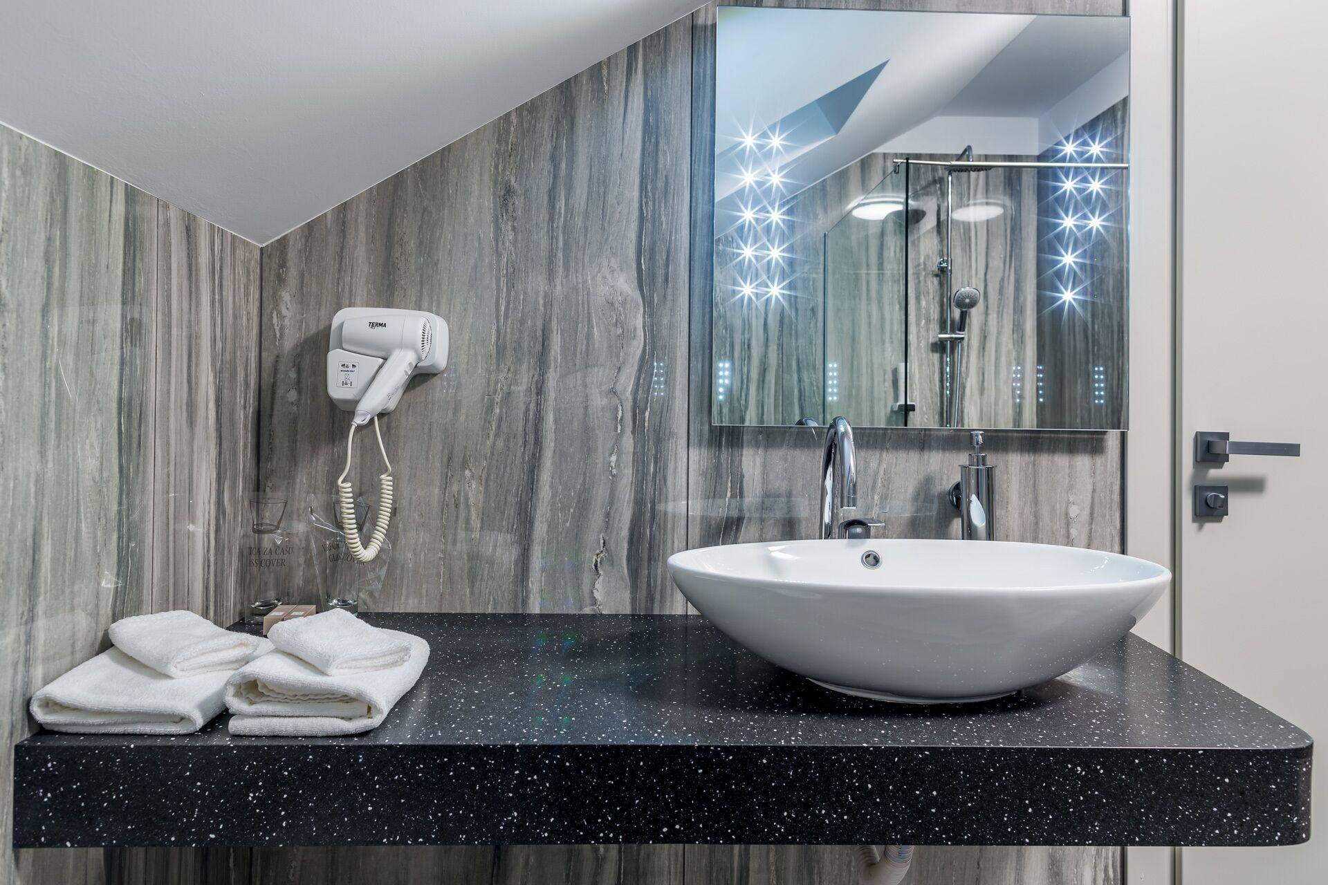 Equipamiento de Habitación Hotel Bitoraj