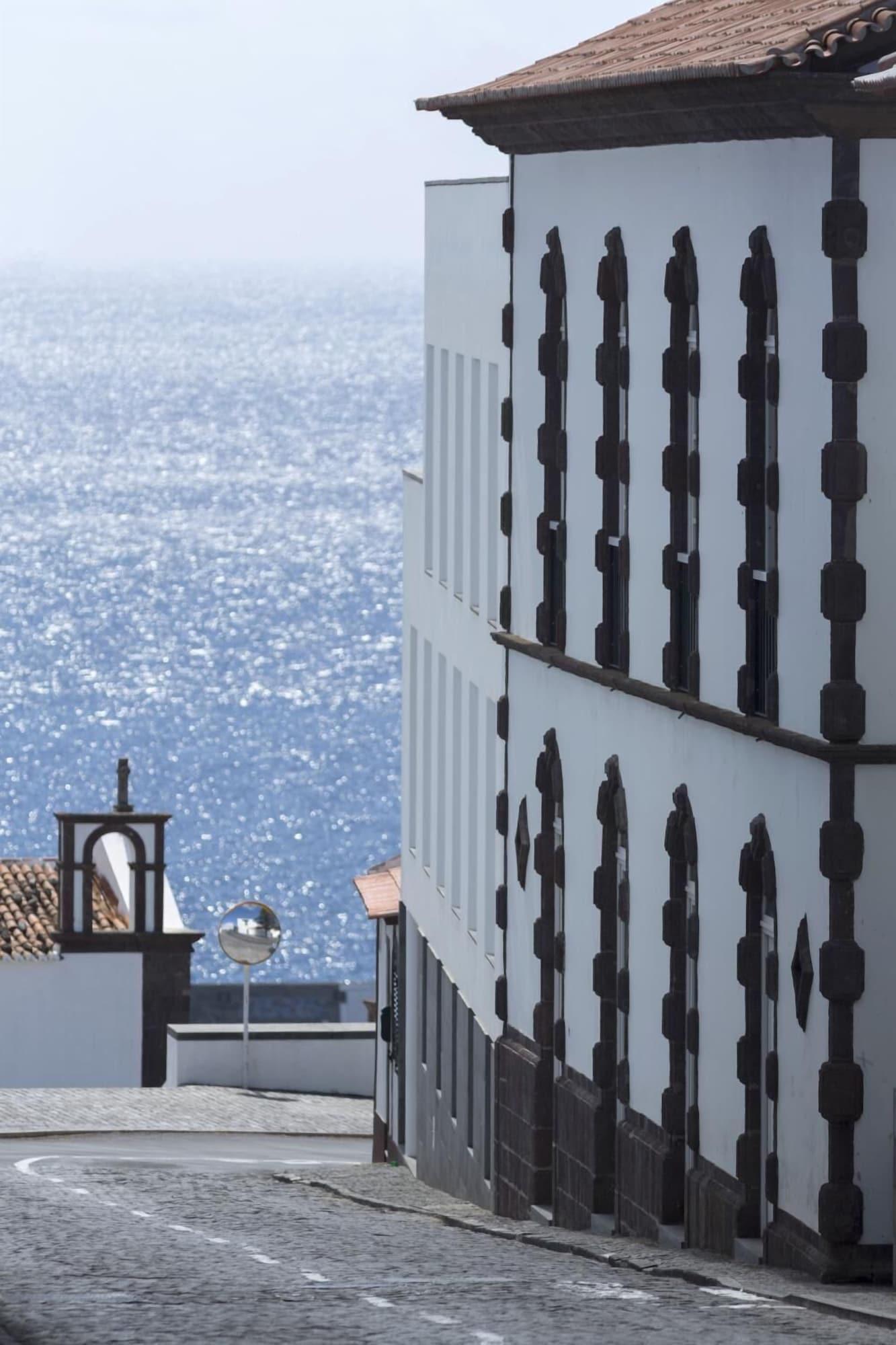 Vista Exterior Azores Youth Hostels - Santa Maria