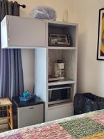 Alojamiento - Rosarito Beach Bunkhouse: King Bed, Wi-Fi, TV, Surf, Sleeps 5+