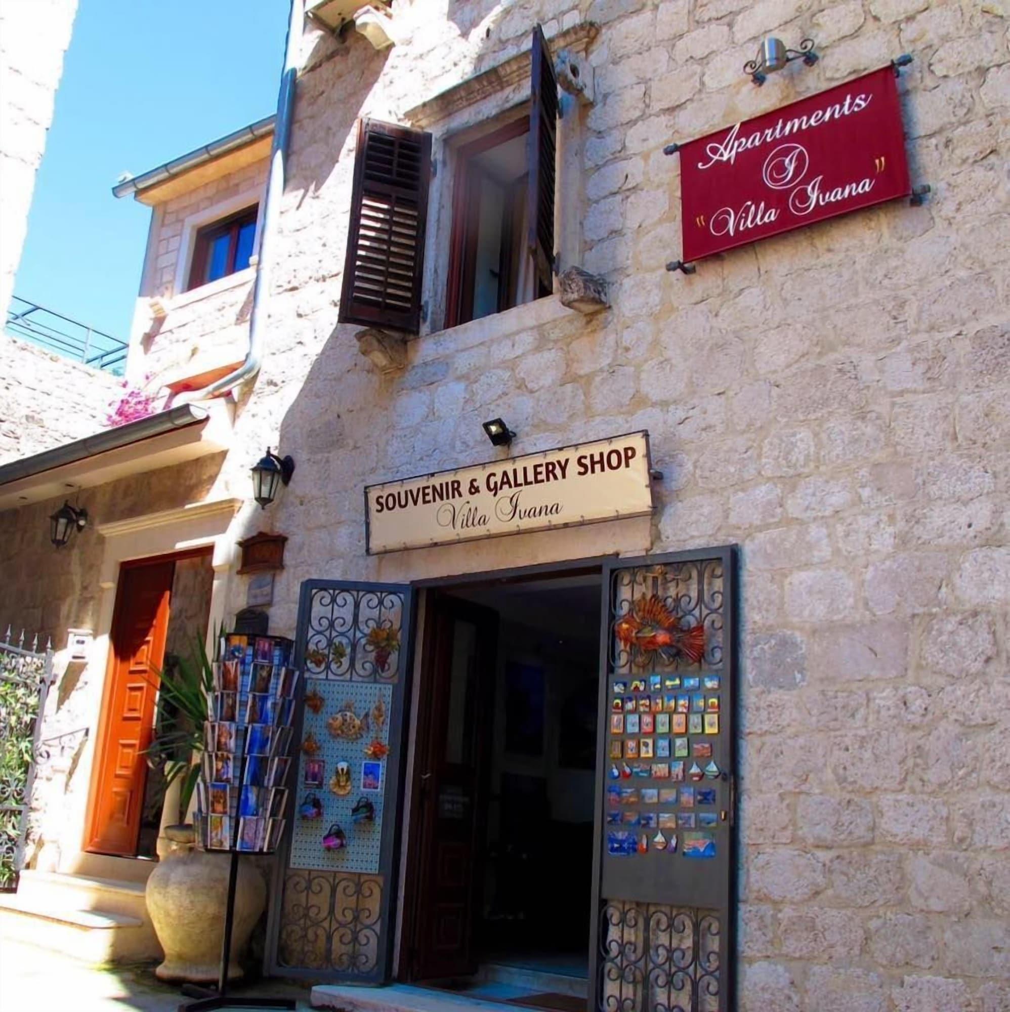 Varios Villa Ivana