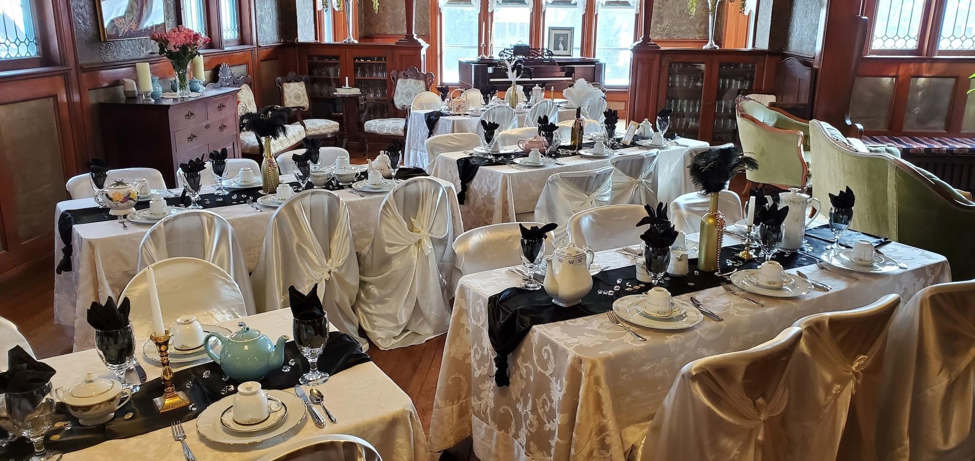 Sala de Reuniones Saravilla Bed and Breakfast