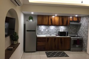 Alquiler Vacacional - Rare, 1 Bedroom Condo in the Marina, Pool, Marina Boardwalk and Golf Course