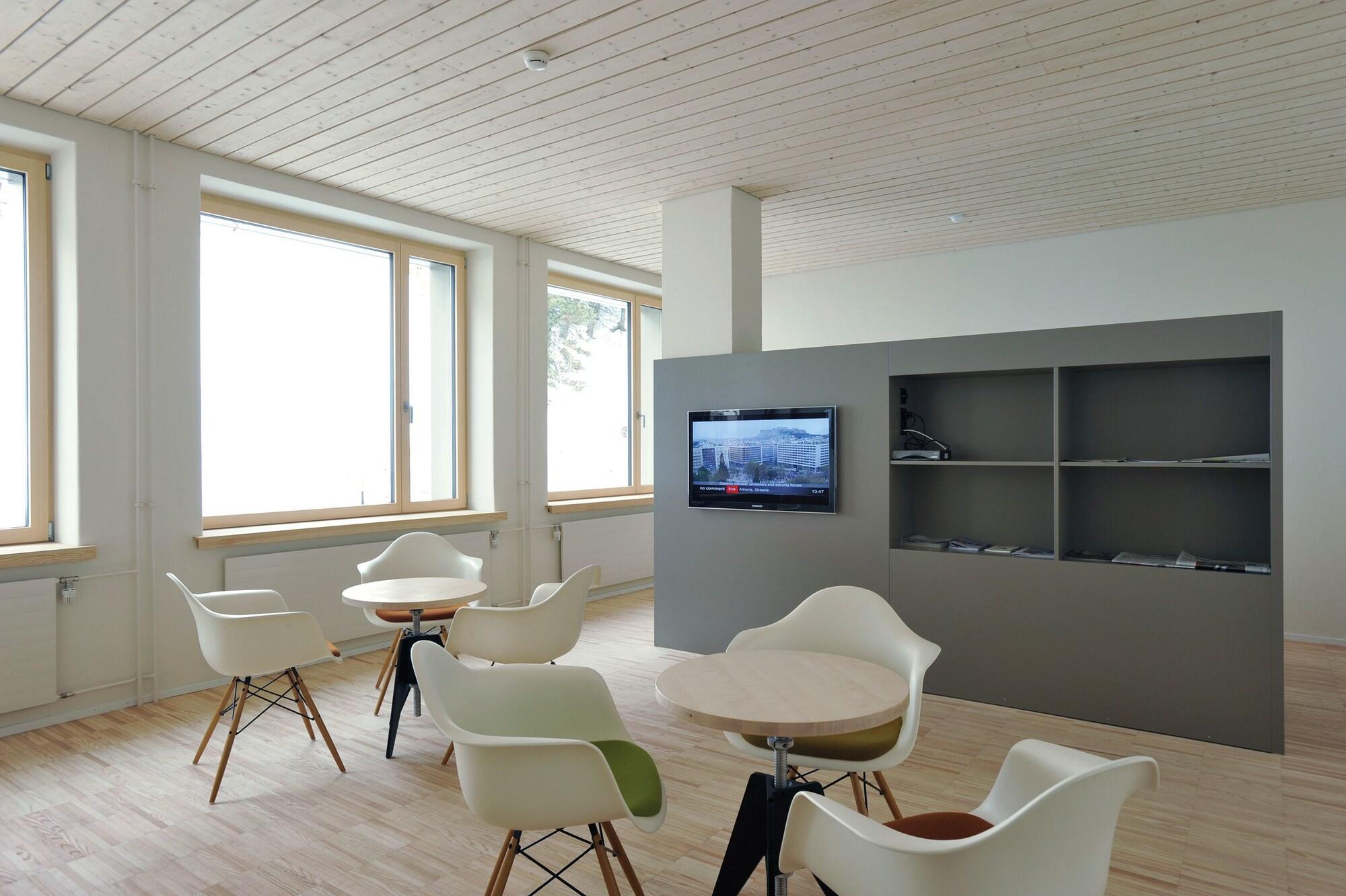 Vista Lobby Youth Hostel St. Moritz