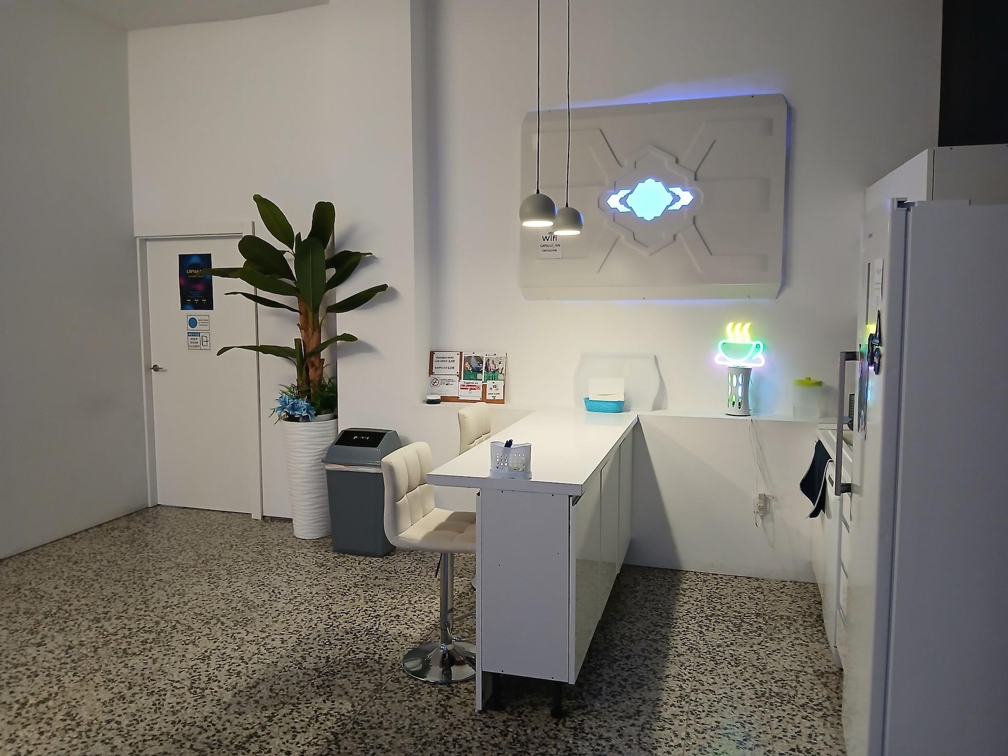 Comodidades del Alojamiento Capsule Inn Valencia Hostel