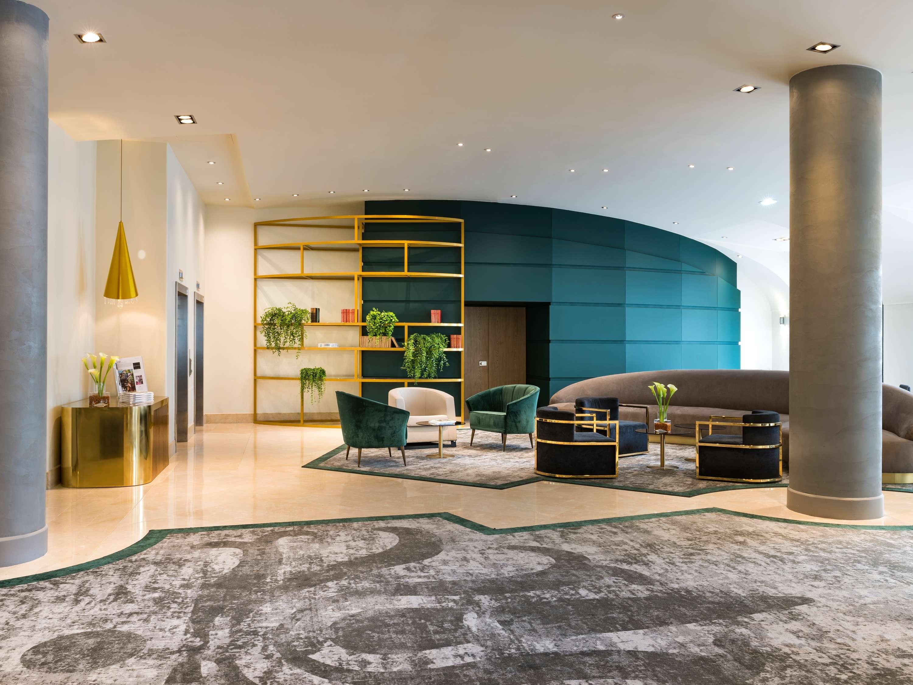 Vista Exterior Le Louis Hotel Versailles Château - MGallery Collection