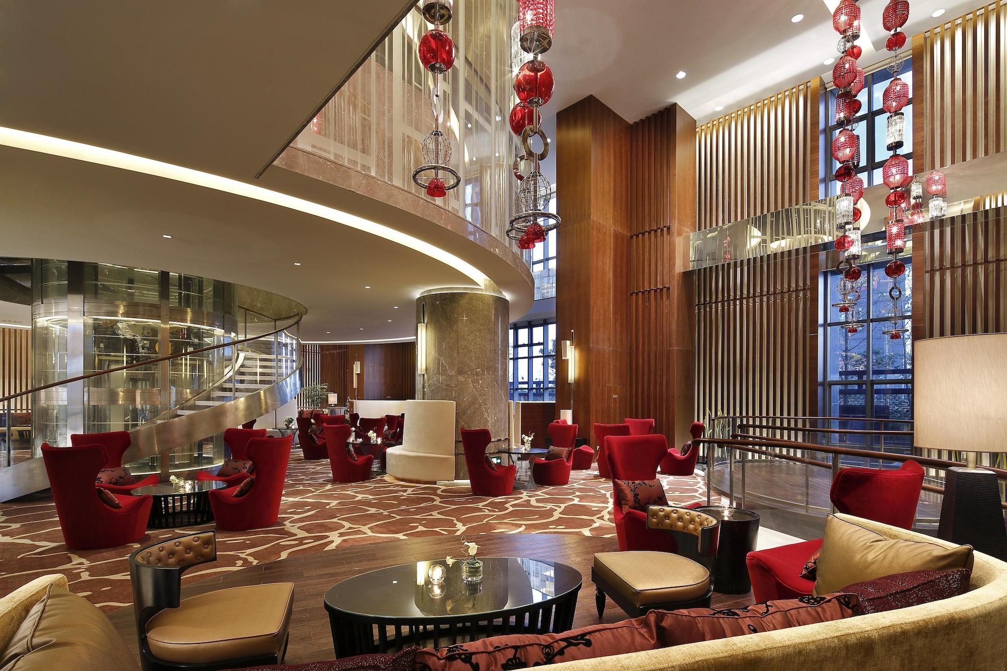 Vista Exterior Crowne Plaza Yangzhou