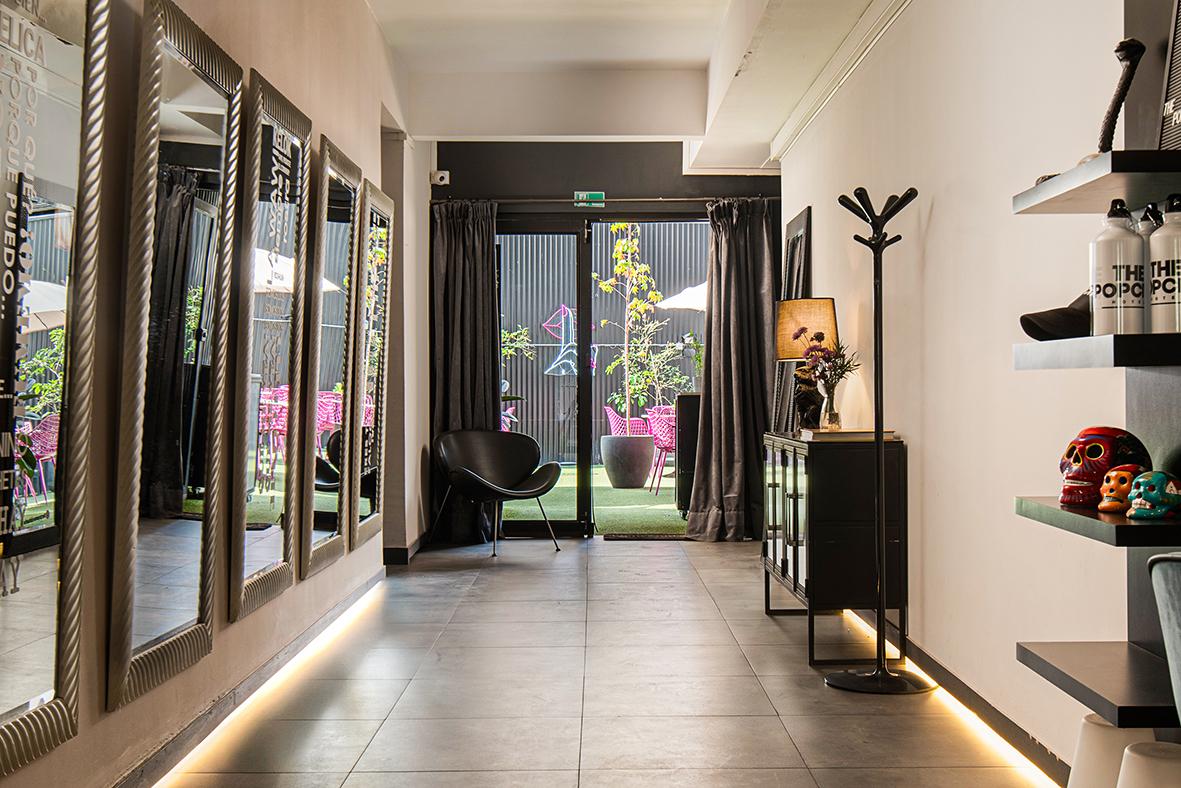 Varios The Pop City Hotel