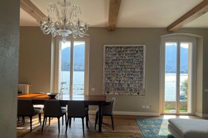 Alquiler Vacacional - Experience unparalleled luxury in Lake Como in a 5-bedroom lake front home