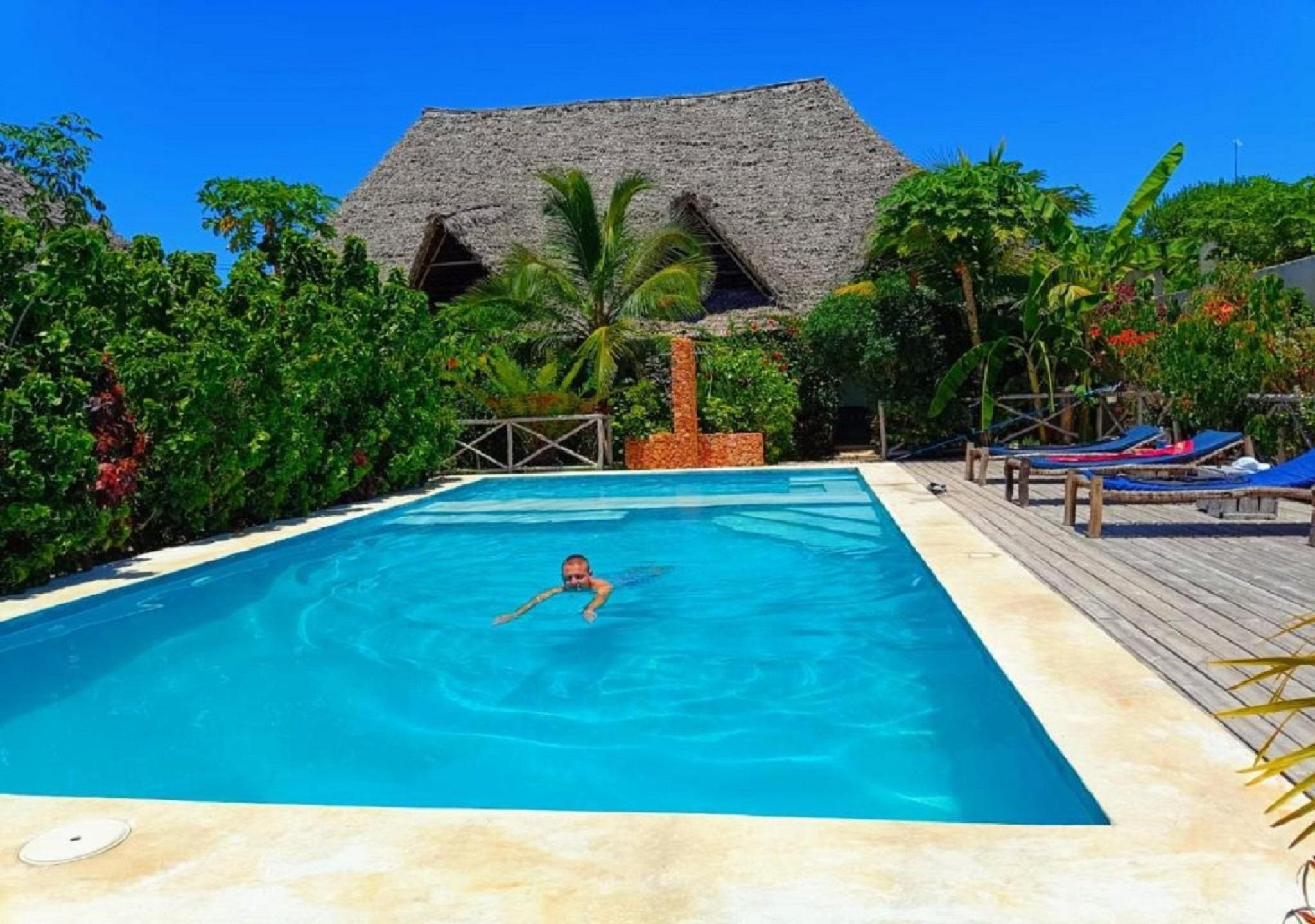 Vista Piscina Hapa Hapa Zanzibar Bungalows