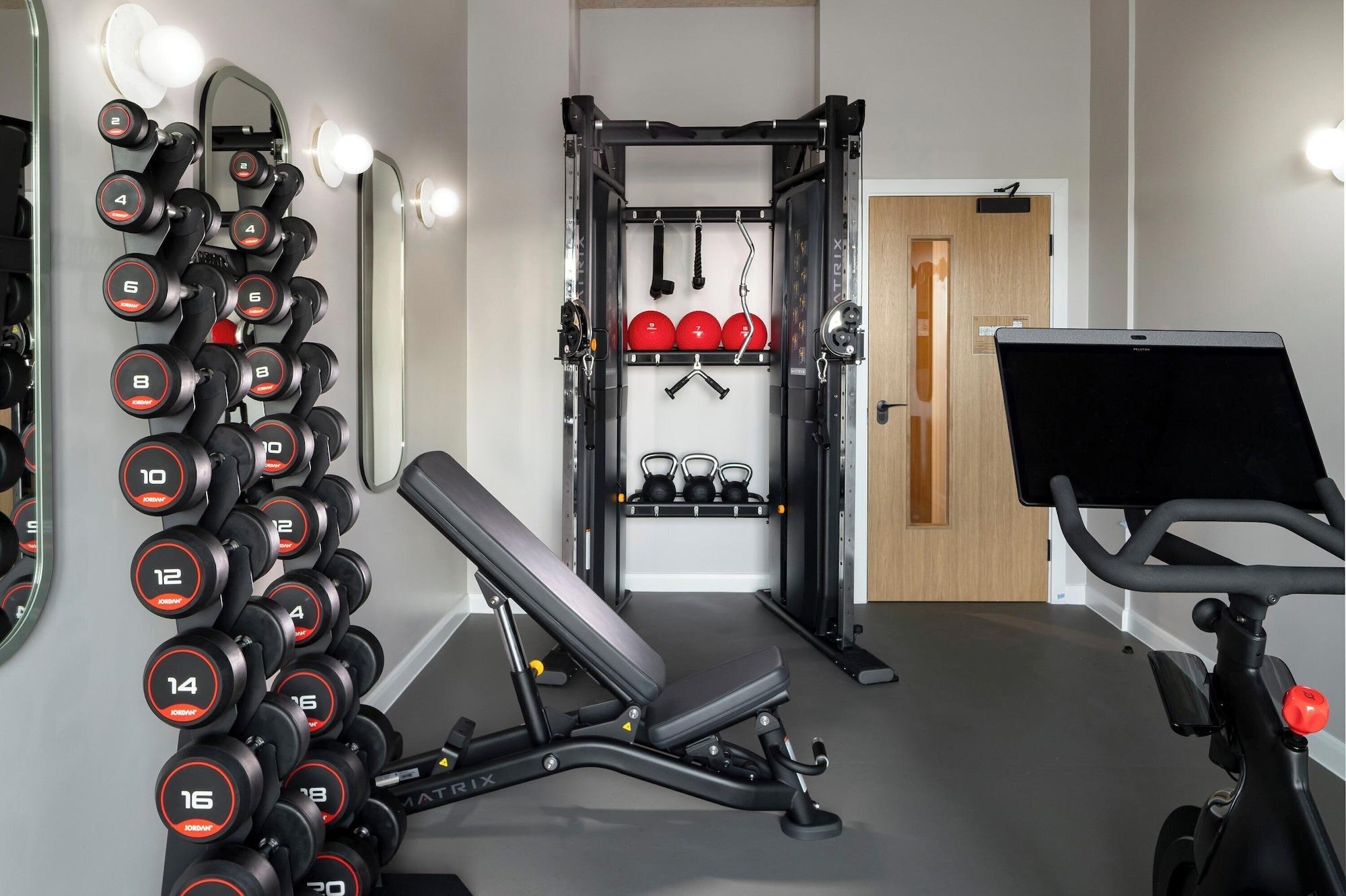 Gimnasio voco Zeal Exeter Science Park by IHG