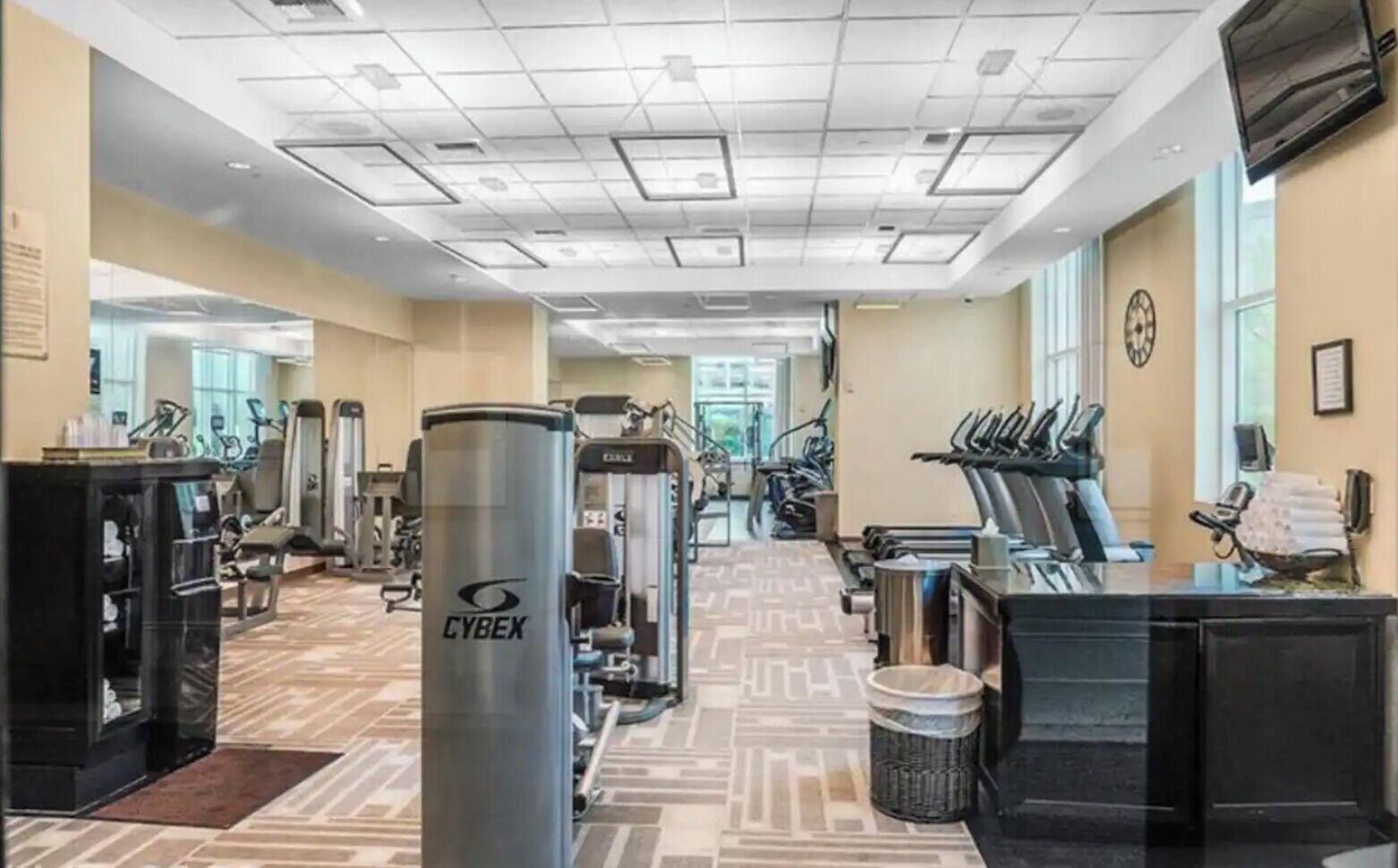 Gimnasio LUXE 702 MGM Signature 1 BR 2 BTH SUITE