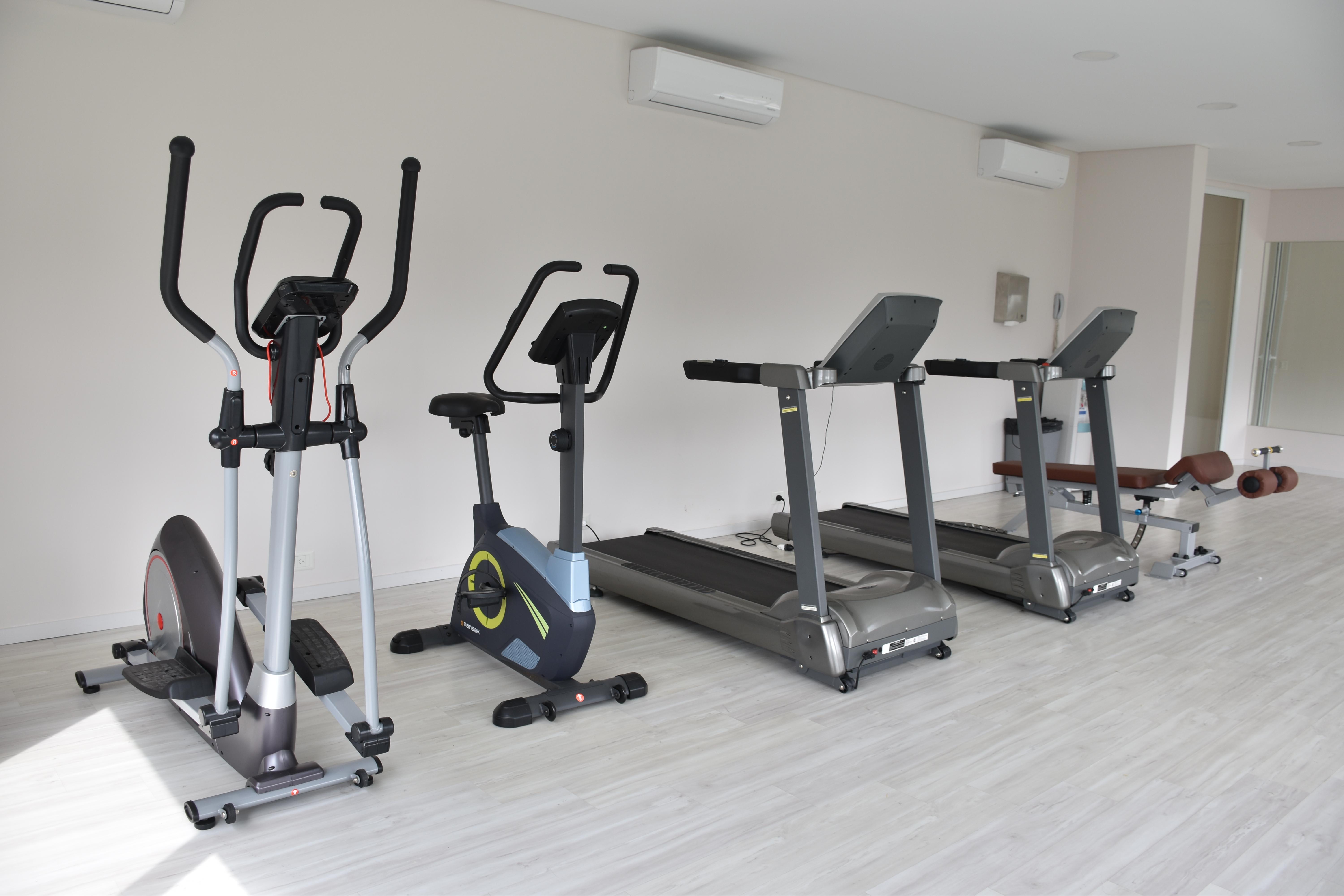 Gimnasio Howard Johnson Pilar Resort Spa & Convention Center