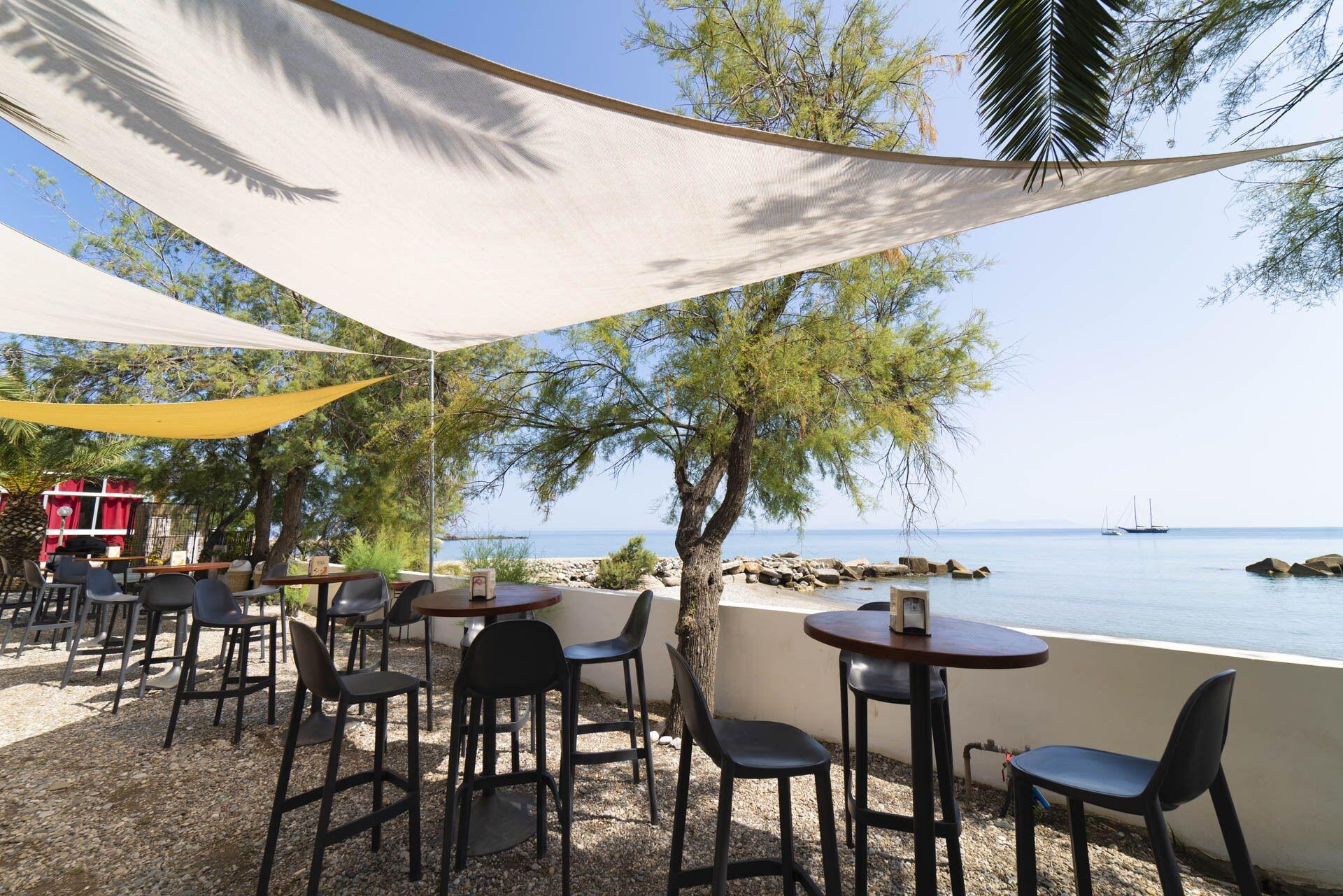 Bar/Salón Testa di Monaco Natural Beach
