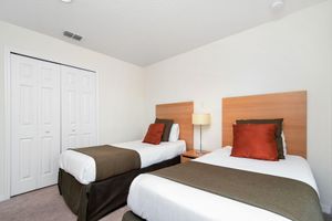 Alquiler Vacacional - Amazing Three Bedrooms w Spa/Jacuzzi close Disney @ Encantada 3012