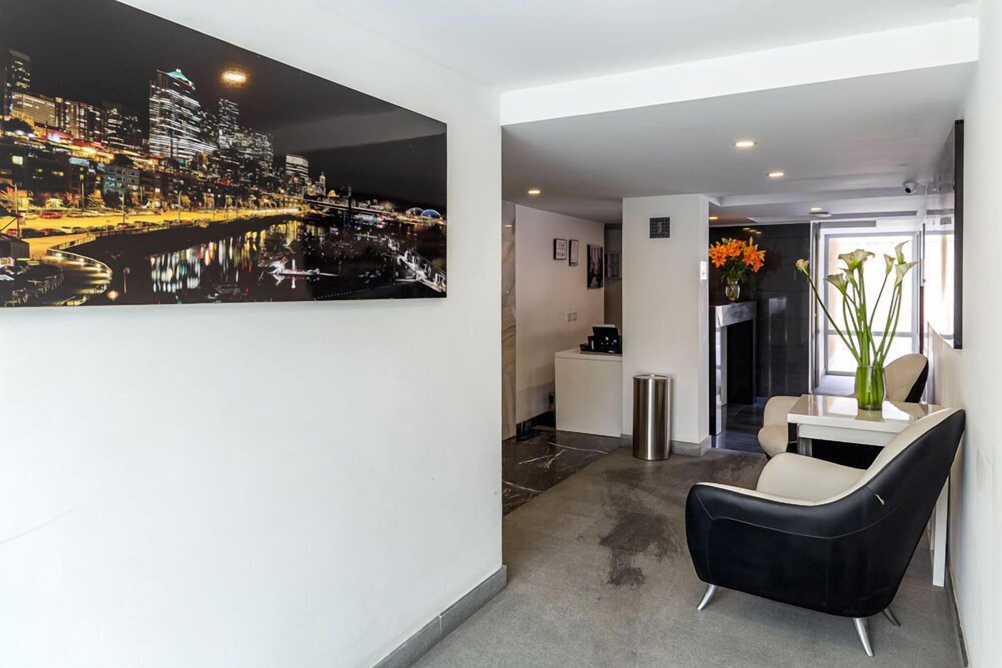 Vista Lobby Apartasuite Edificio Monir