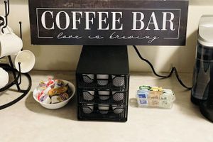 Alquiler Vacacional - New!!! Luxury Riverfront Oasis with Gorgeous Oaks and Ping Pong Table!