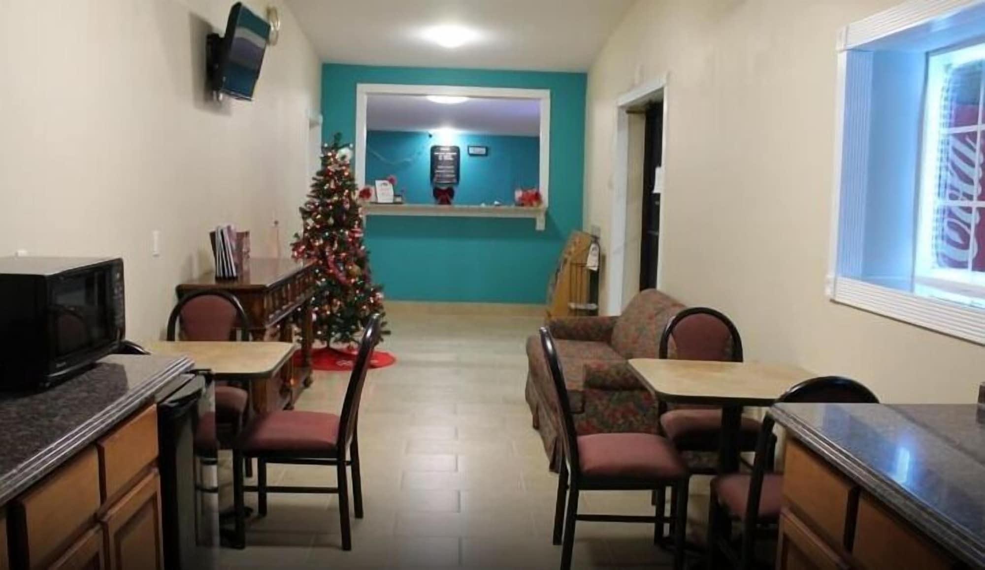 Comodidades del Alojamiento American Inn & Suites