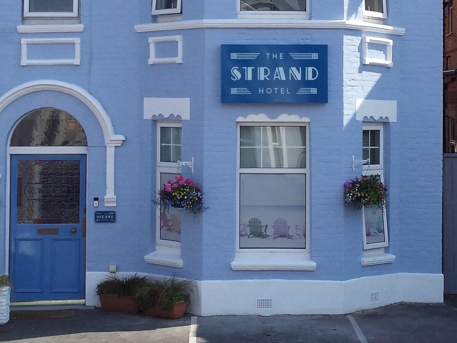 Vista Exterior The Strand Hotel