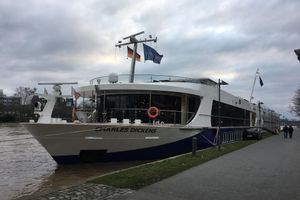 Alojamiento - Select MS Charles Dickens - Neuss