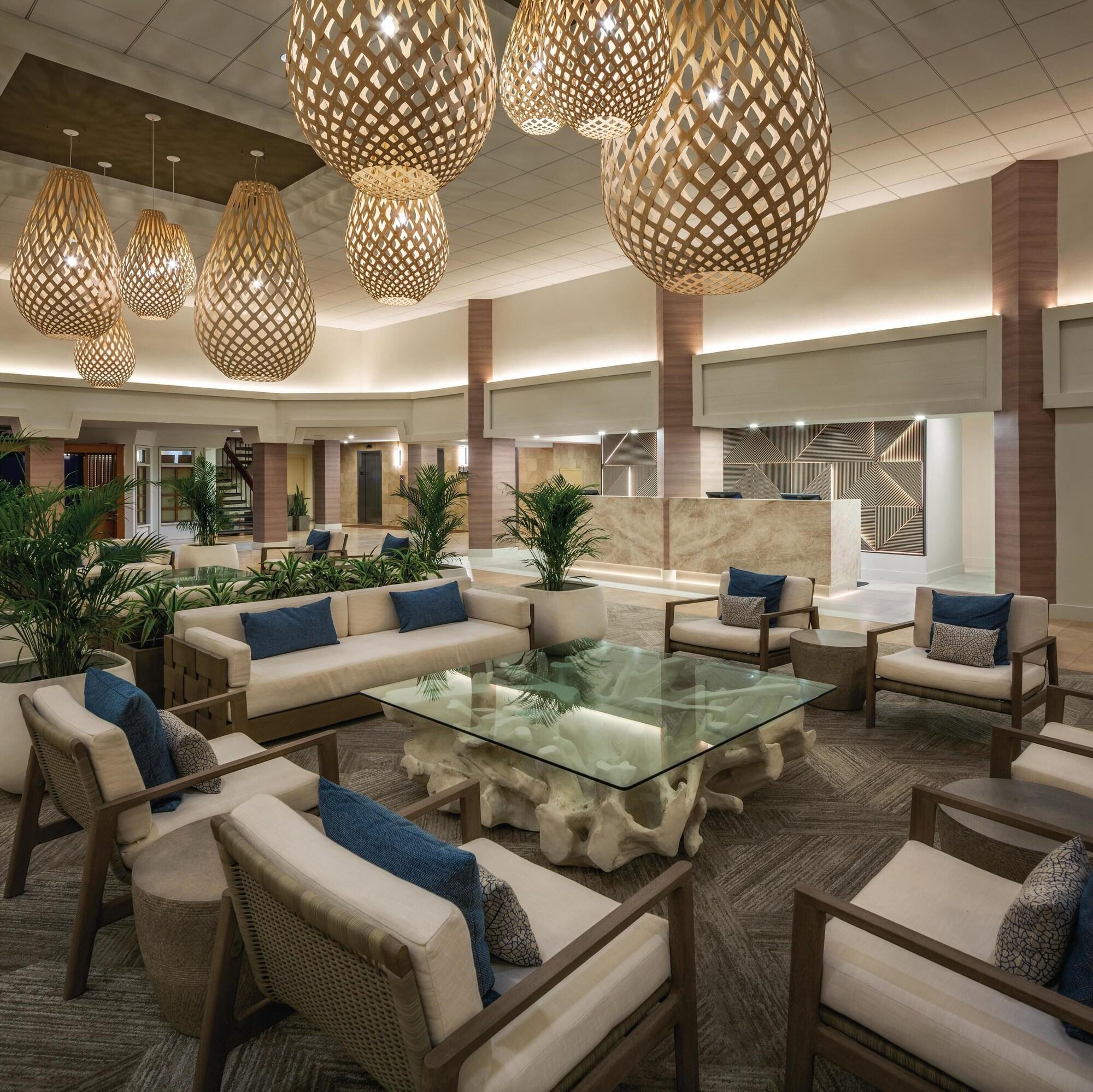 Vista Lobby Park Shore Waikiki