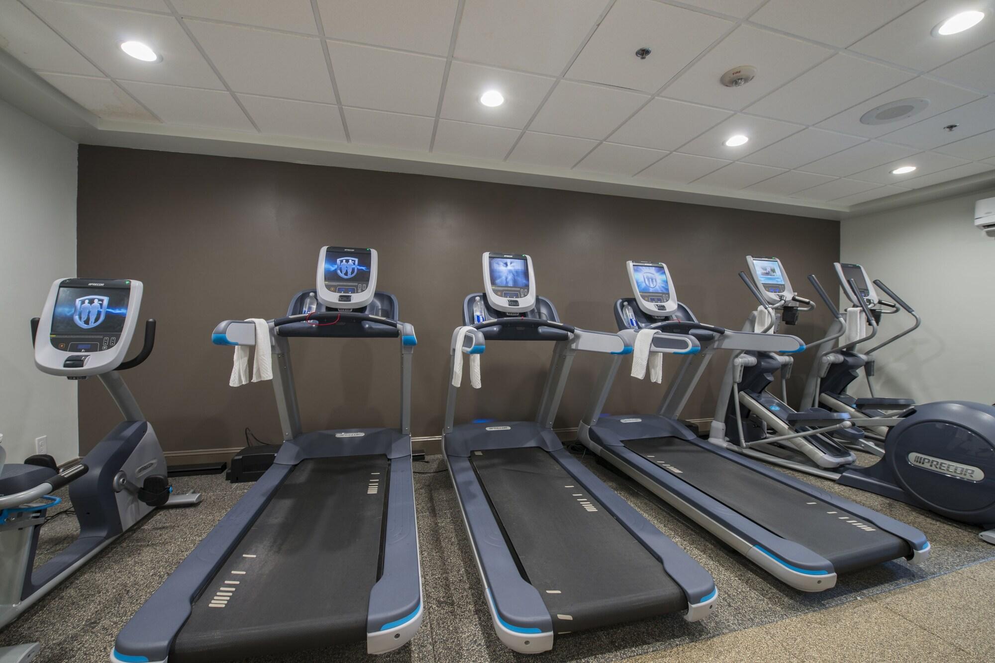 Gimnasio DoubleTree by Hilton Winston Salem - University