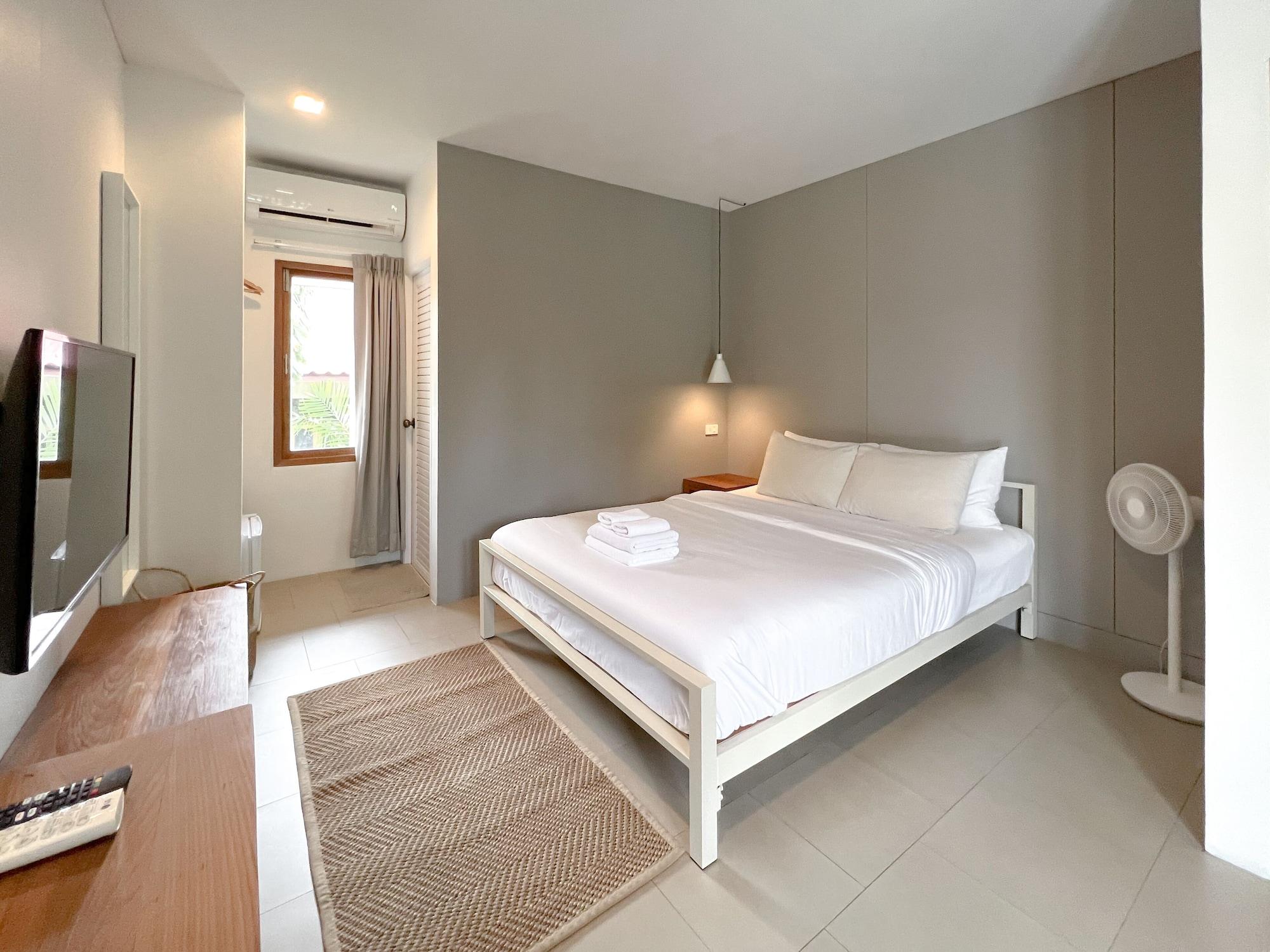 Habitación SUNKISS pool.bed.cafe