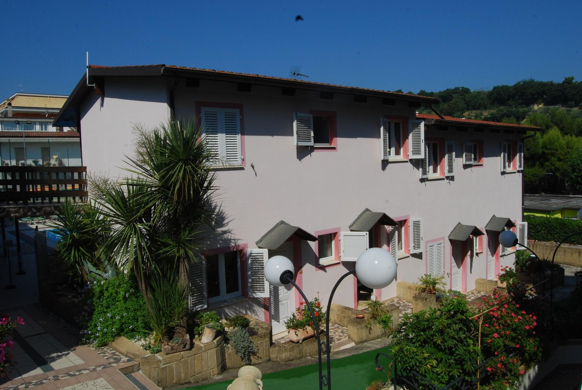 Vista Exterior Villaggio Verde Cupra