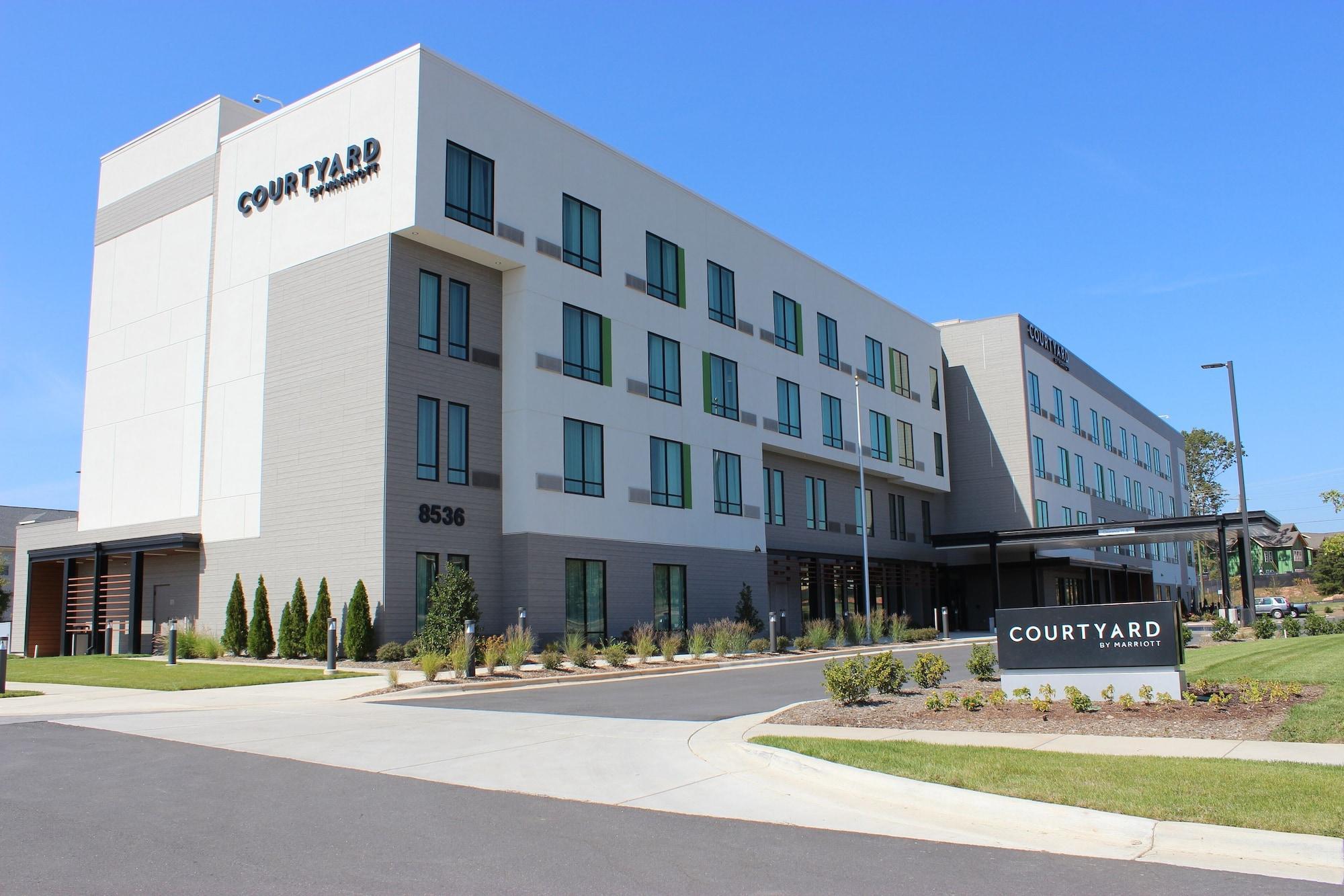 Vista Exterior Courtyard by Marriott Charlotte Steele Creek