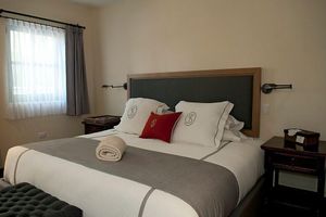 Alojamiento - Hotel La Santísima Trinidad