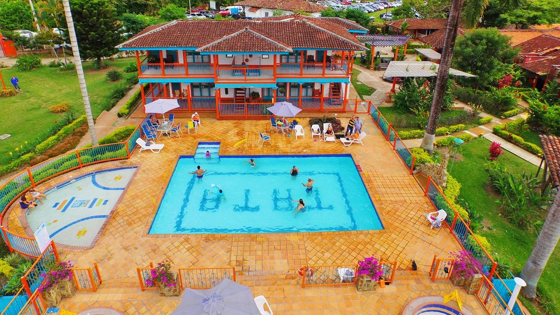 Vista Piscina Finca Hotel La Tata