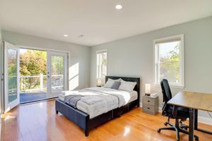 Renta temporal - 5 Mi to National Mall: DC Home w/ Pool Table