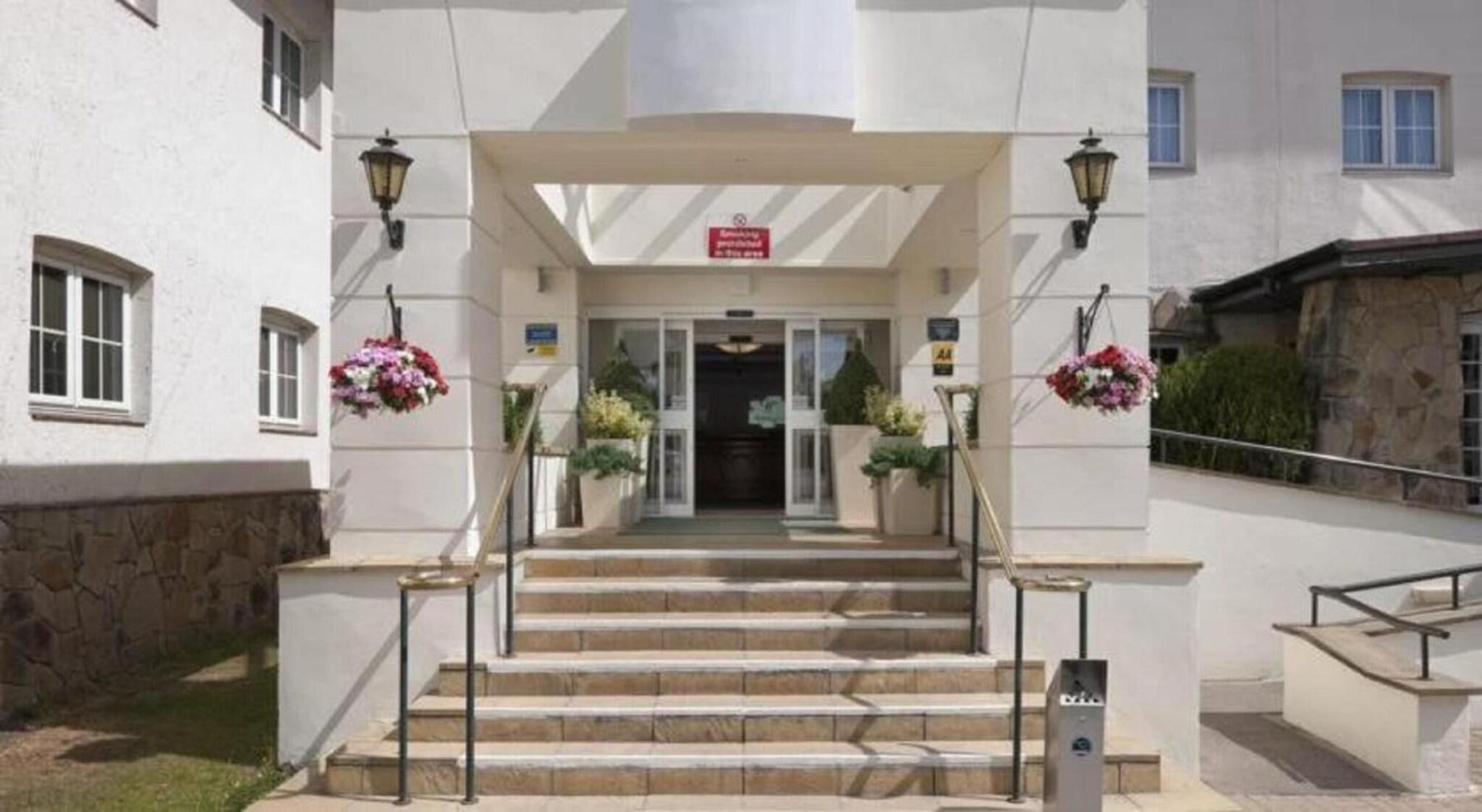 Vista Exterior Britannia Airport Inn Manchester
