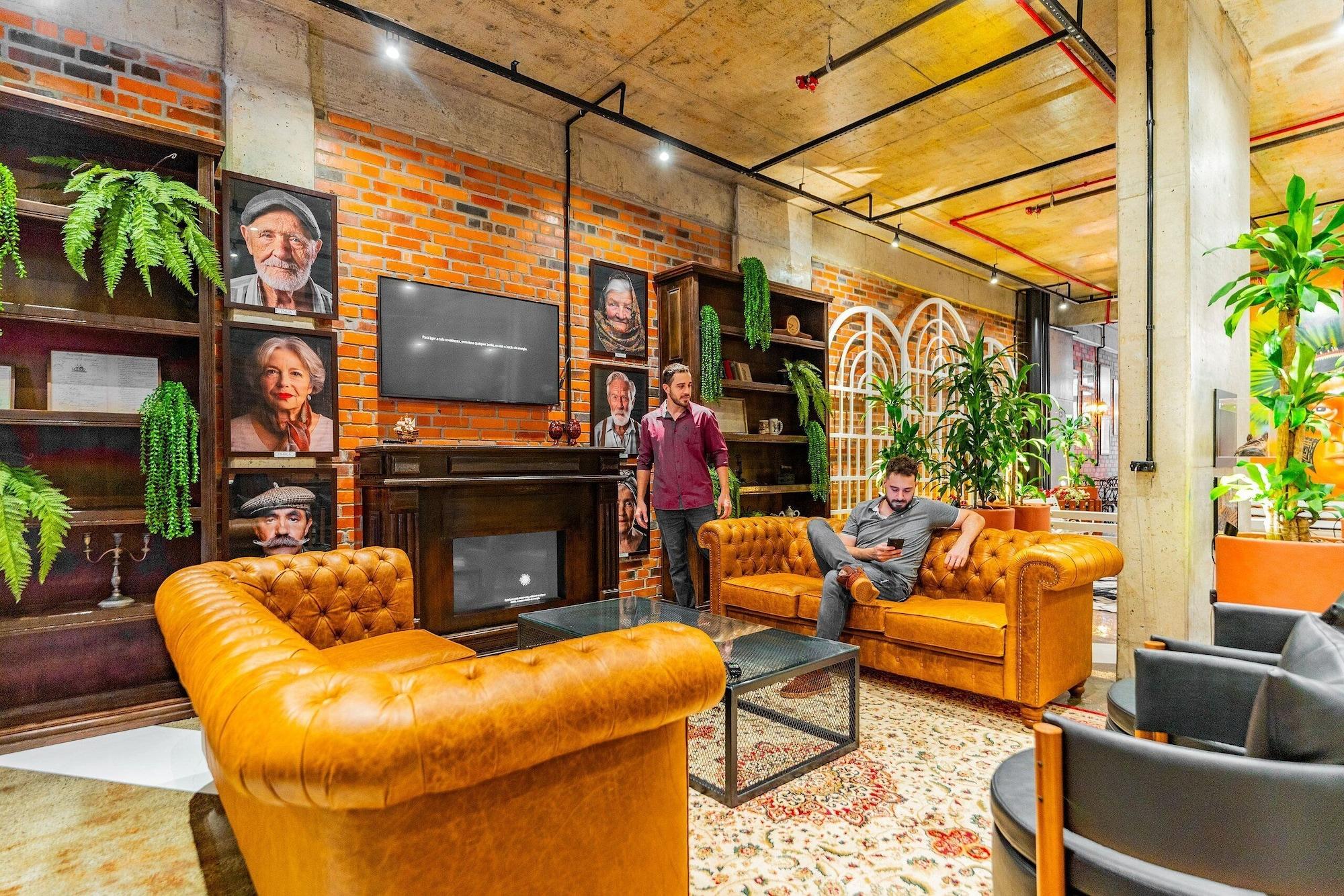 Vista Lobby Linked Batel by Xtay