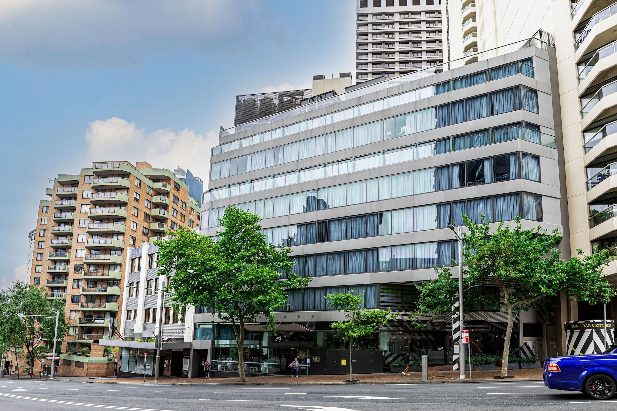 Varios Song Hotel Sydney