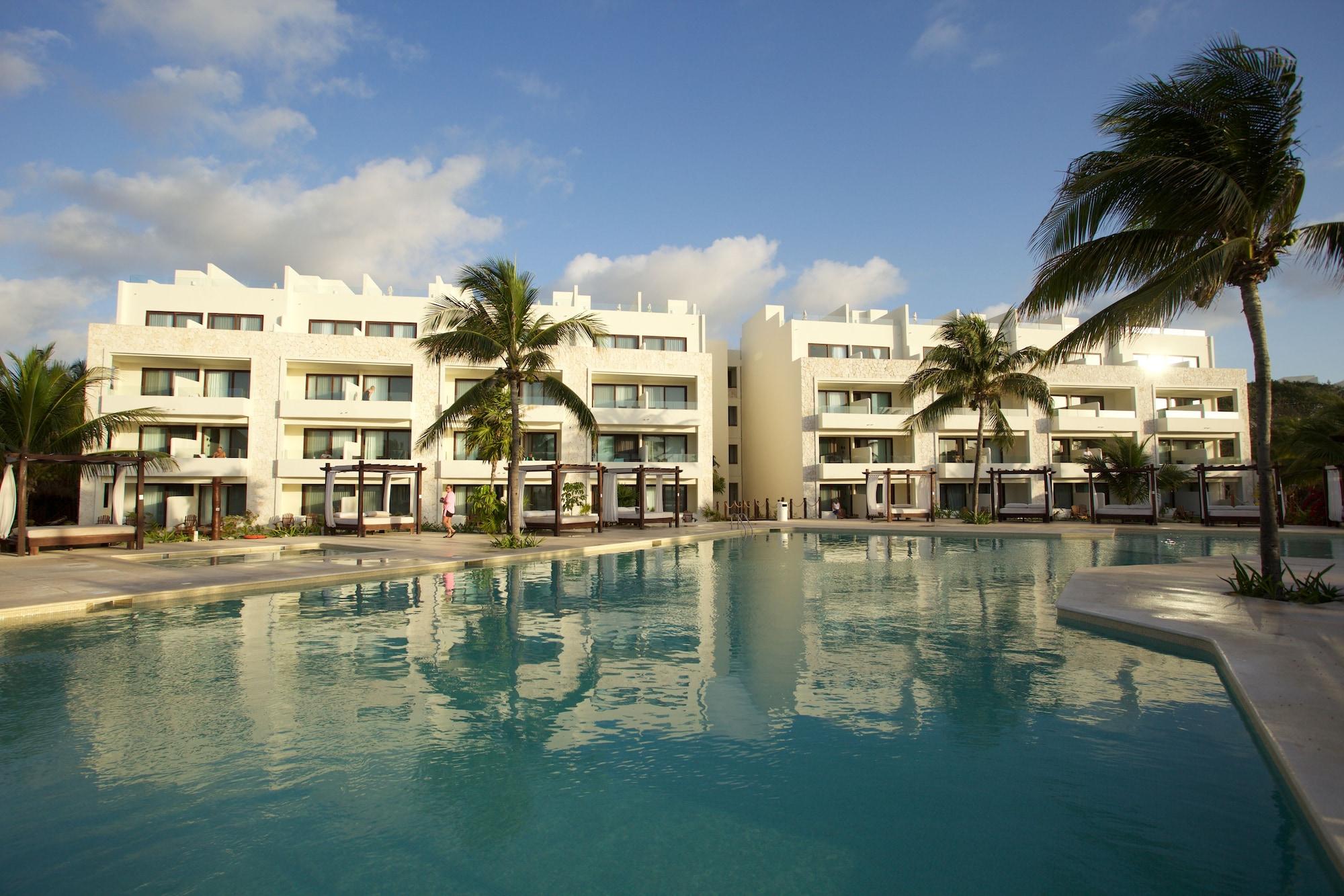 Vista Exterior Akumal Bay Beach & Wellness Resort - All Inclusive
