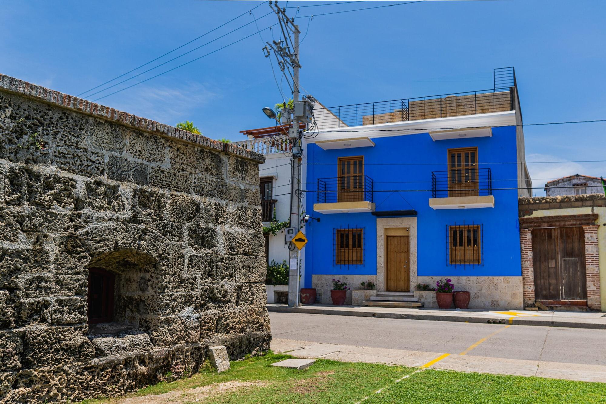 Varios Del Mar Guest House