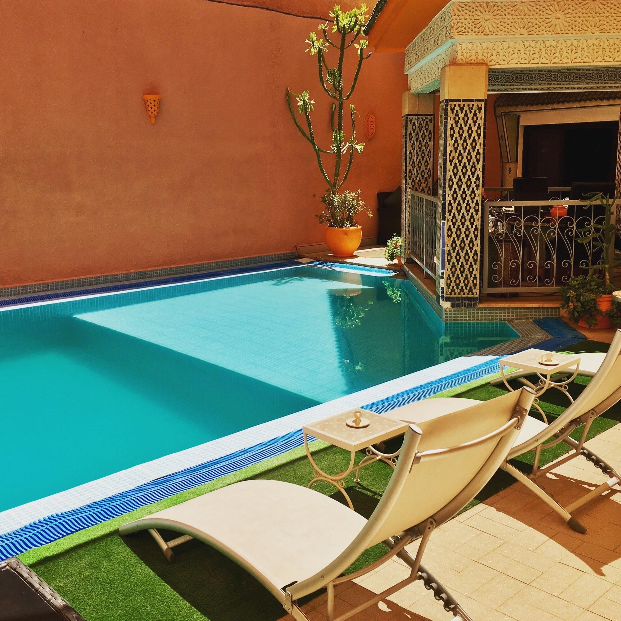 Vista Piscina Hotel Tafoukt