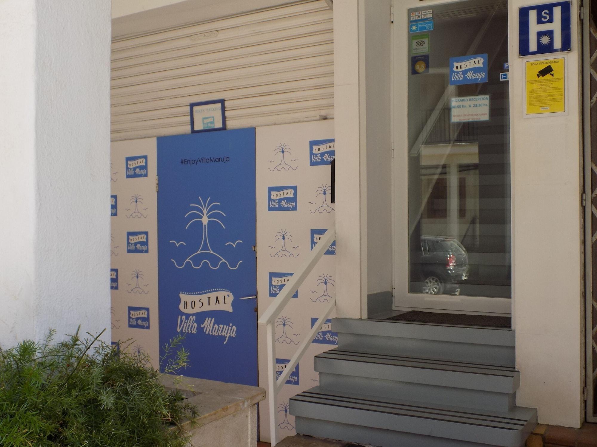 Vista Exterior Hostal Villa Maruja