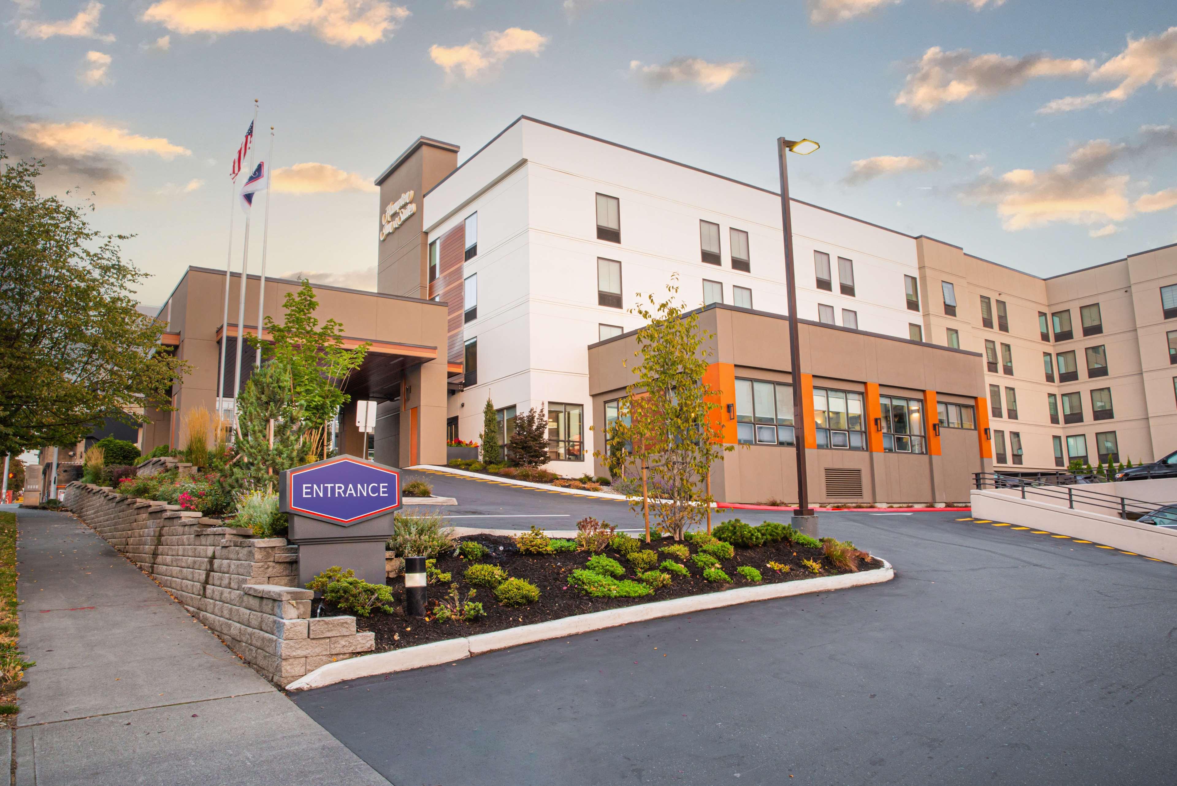 Vista Exterior Hampton Inn & Suites Seattle-Downtown