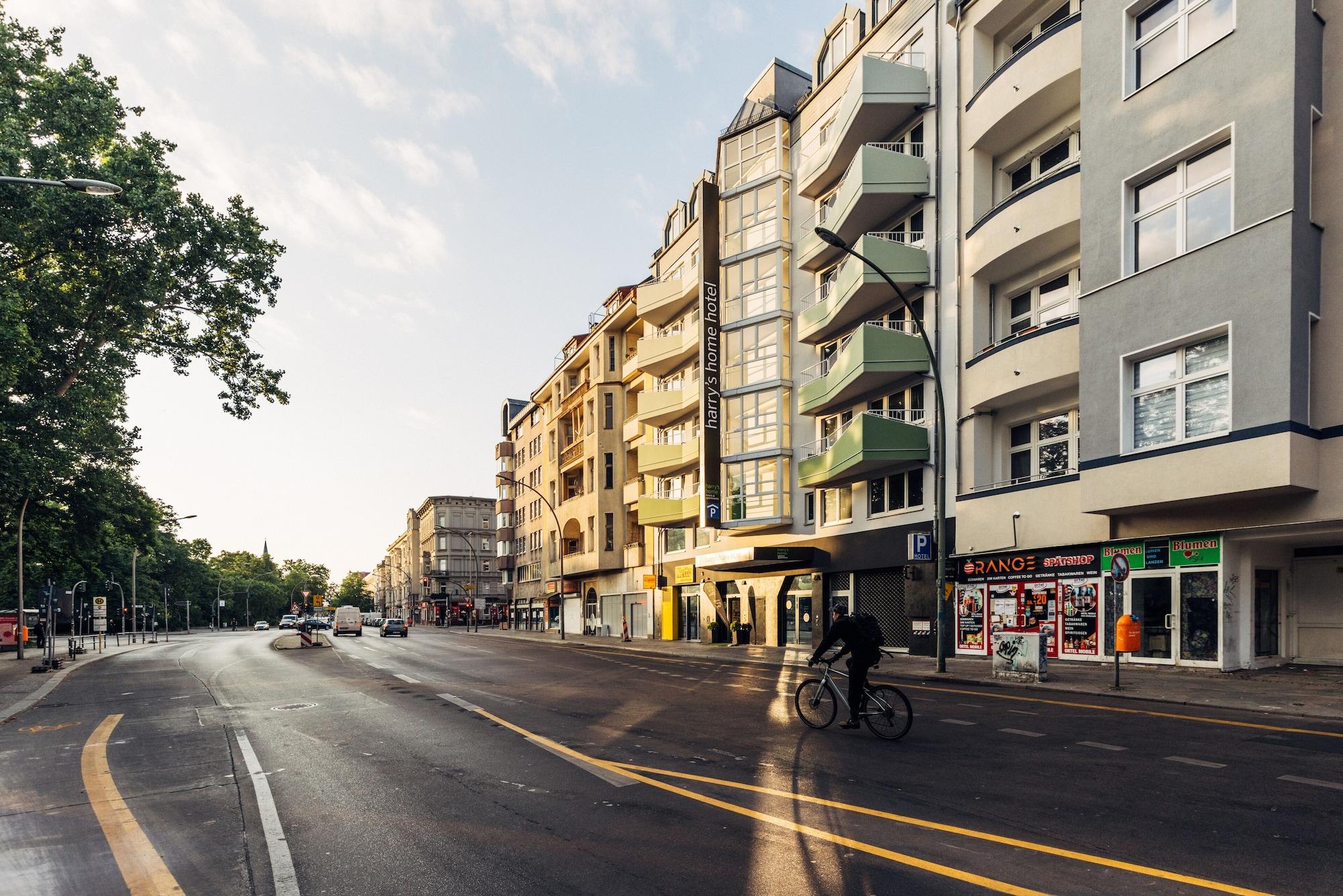 Varios harry's home Berlin-Moabit hotel & apartments