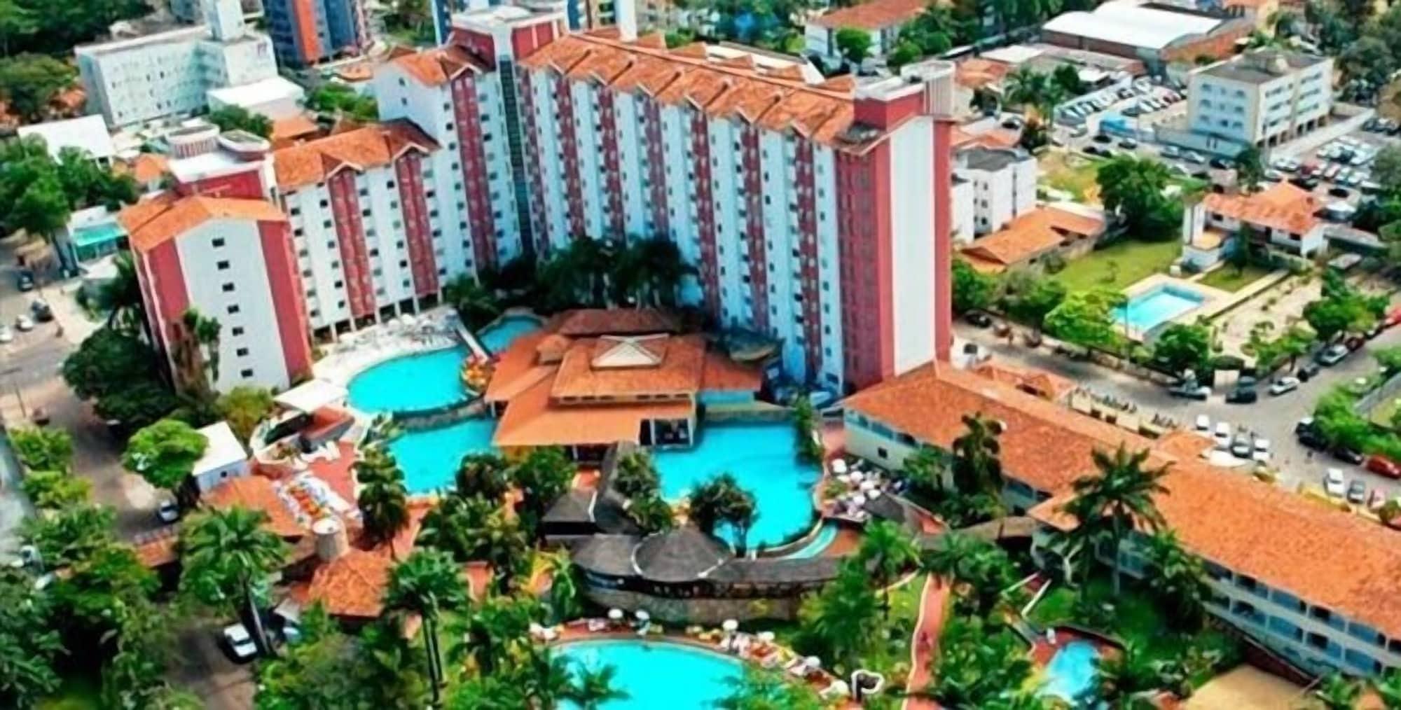 Varios HotSprings Apartamento - Férias em Caldas Novas