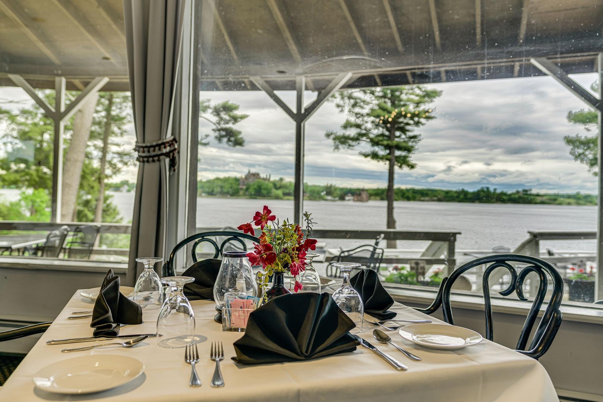 Restaurant Bonnie Castle Resort & Marina