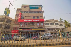 Alojamiento - OYO 27701 Hotel Kshounish Residency