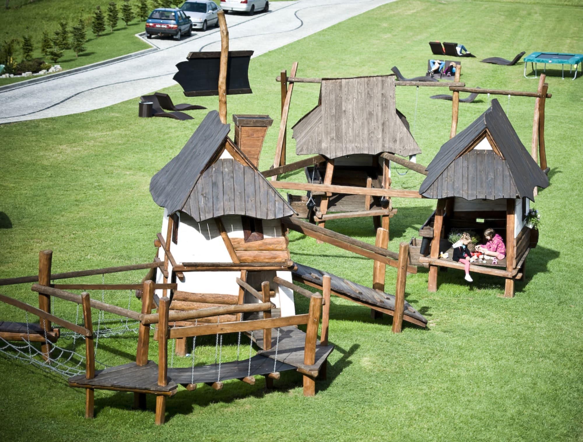 Vista Exterior Hotel Zawrat