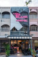 Alojamiento - Black Panther Hostel
