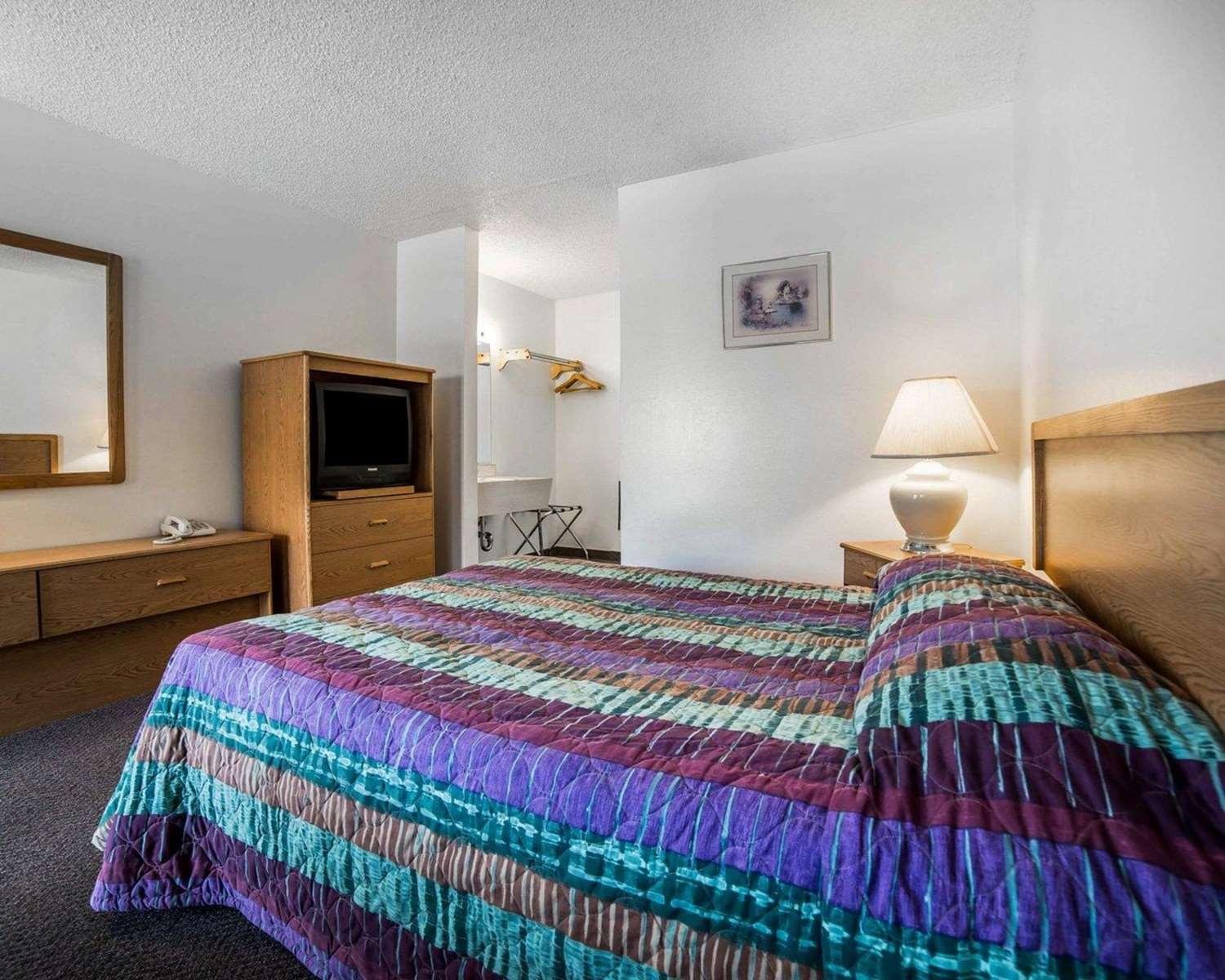 Habitación Rodeway Inn