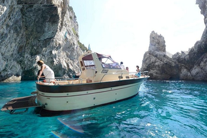 Actividad - Isla Capri con natación y limoncello