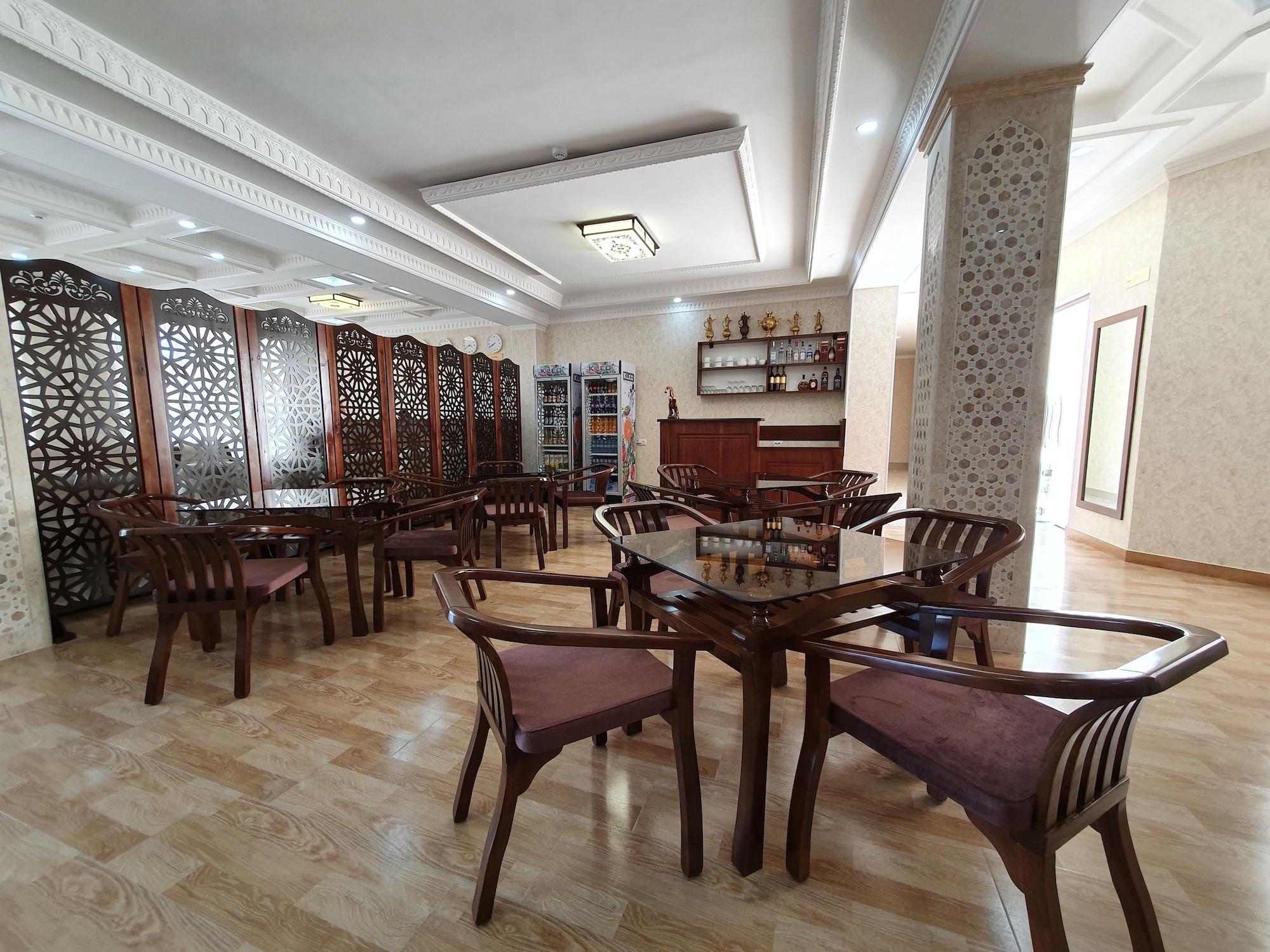 Bar/Salón Al-Khabib Hotel Bukhara